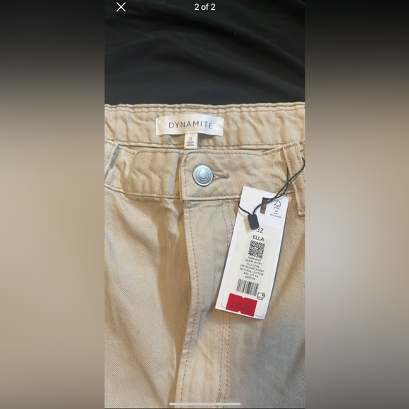 Dynamite Ella distressed denim mom shorts size 32 *new with tag* - Picture 3 of 3